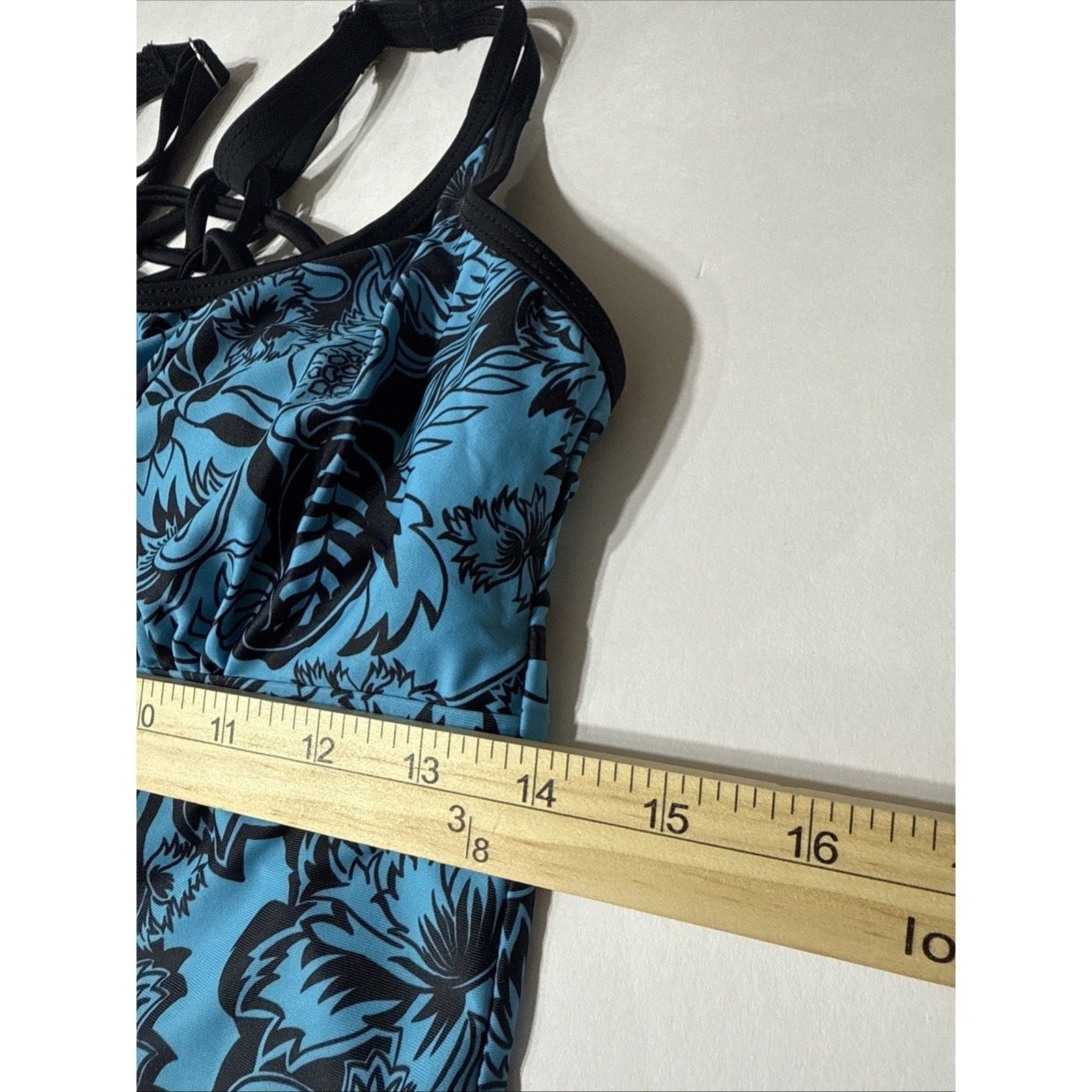 NWT Yonique Womens Blue Black Floral Paisley Tankini Top Strappy Back Small NWT