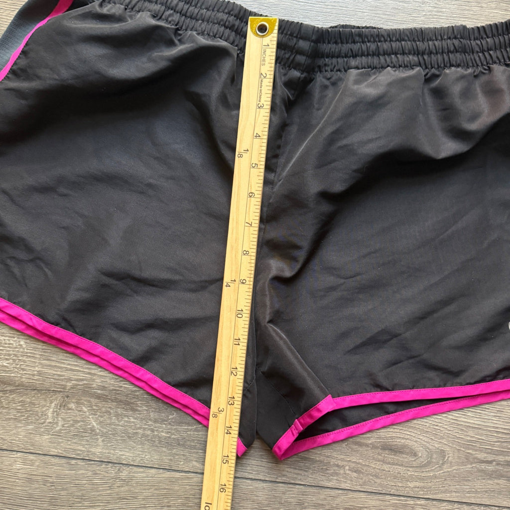 Danskin Now Womens XXL Black Pink Trim Athletic Running Shorts DL33B-200
