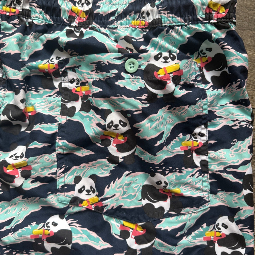 NWT No Boundaries Mens Panda UPF 50+ Swim Trunks Navy Blue 3XL 6in Inseam NEW