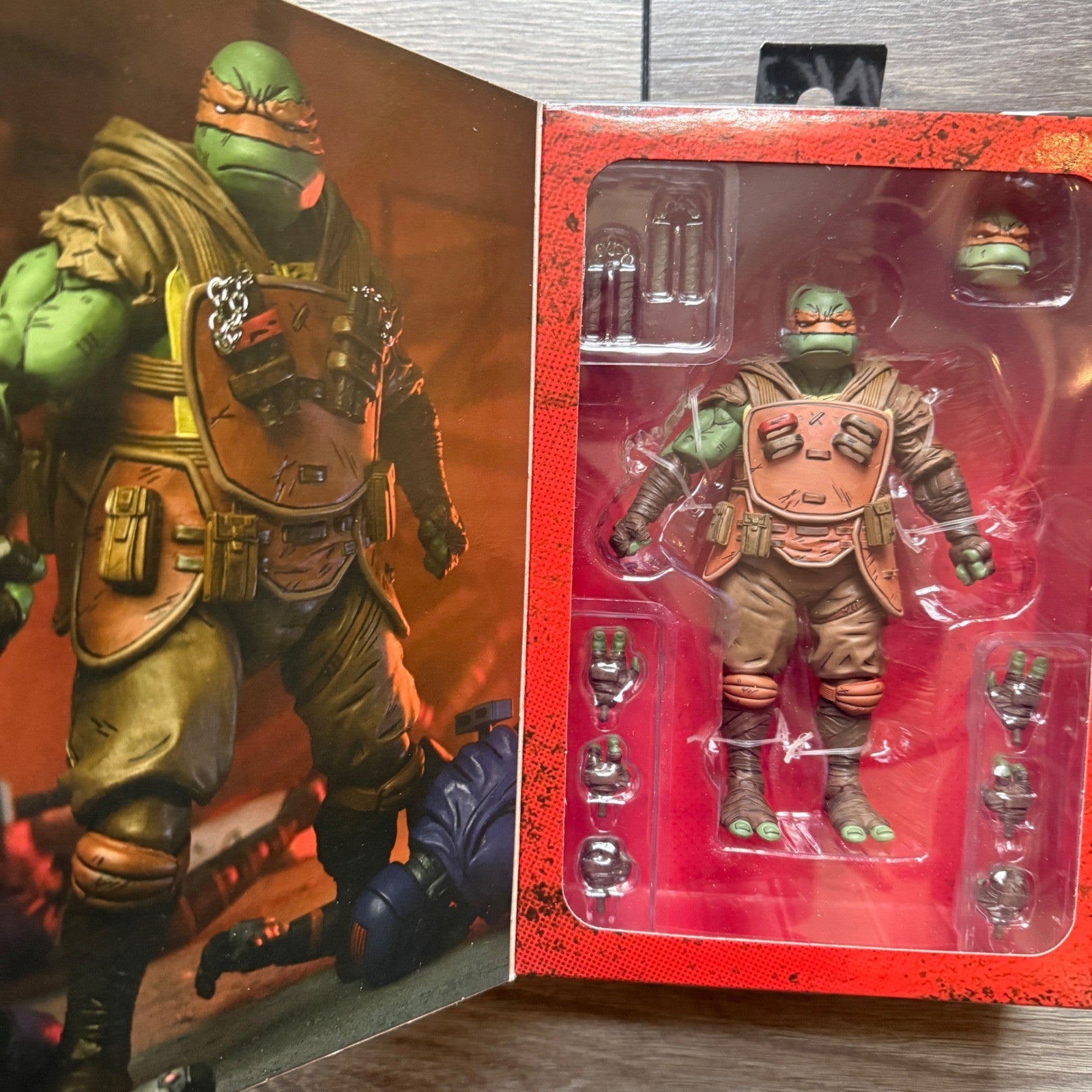 NECA TMNT The Last Ronin Michelangelo Action Figure 7 inch Scale 2023 Boxed